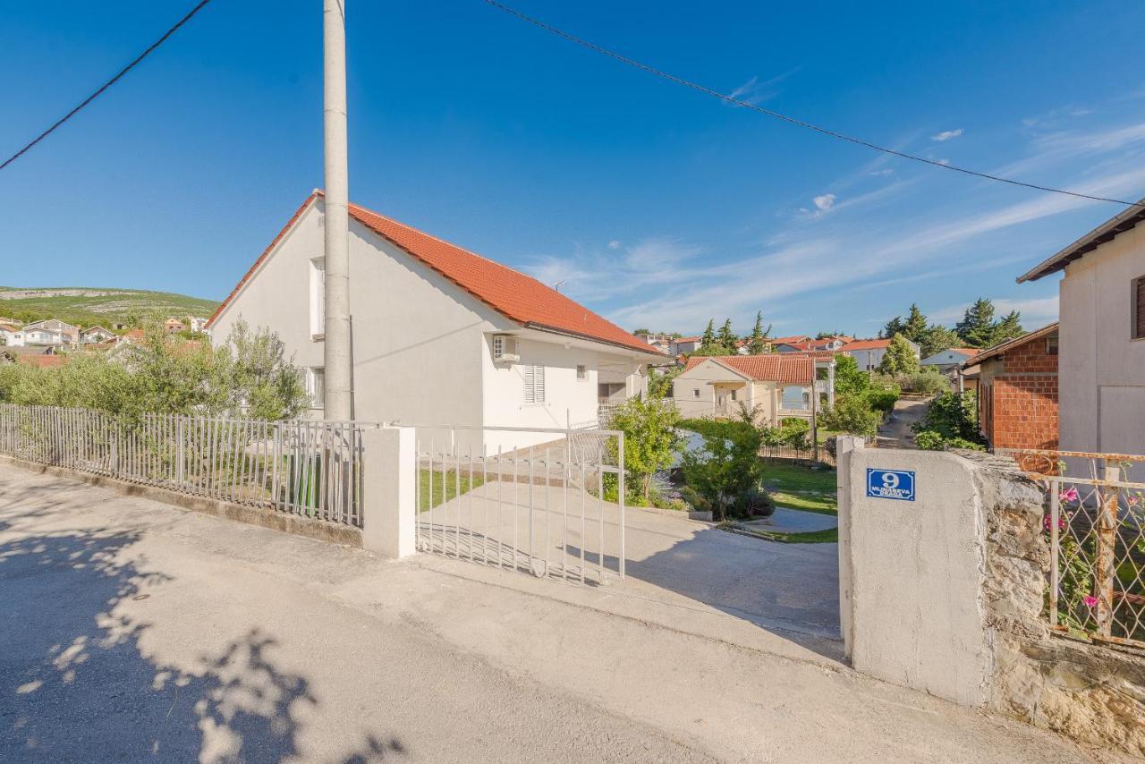 Apartmani Mlinar9 #2 Gornji Karin Exterior foto